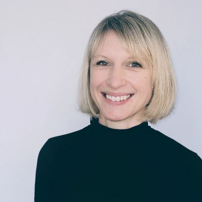 Dr Sarah Mitchell