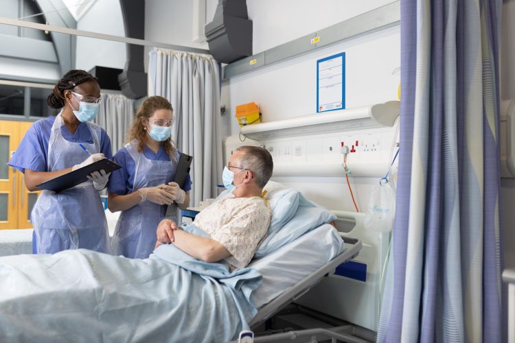 MBChB students in ward