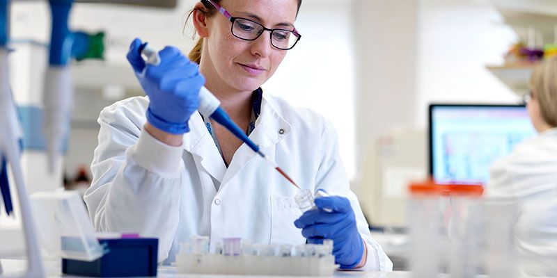 University of Leeds student working in lab